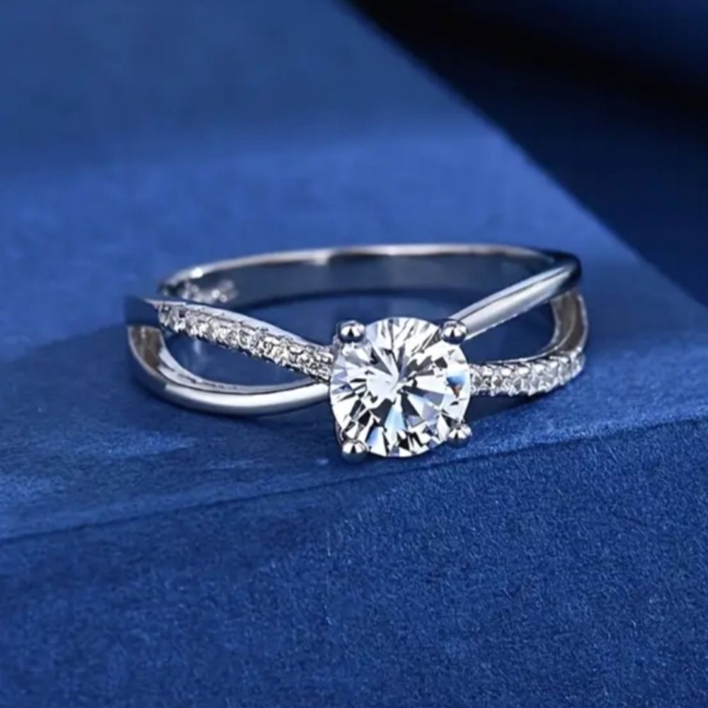 Sparkling zirconia engagement ring size 5